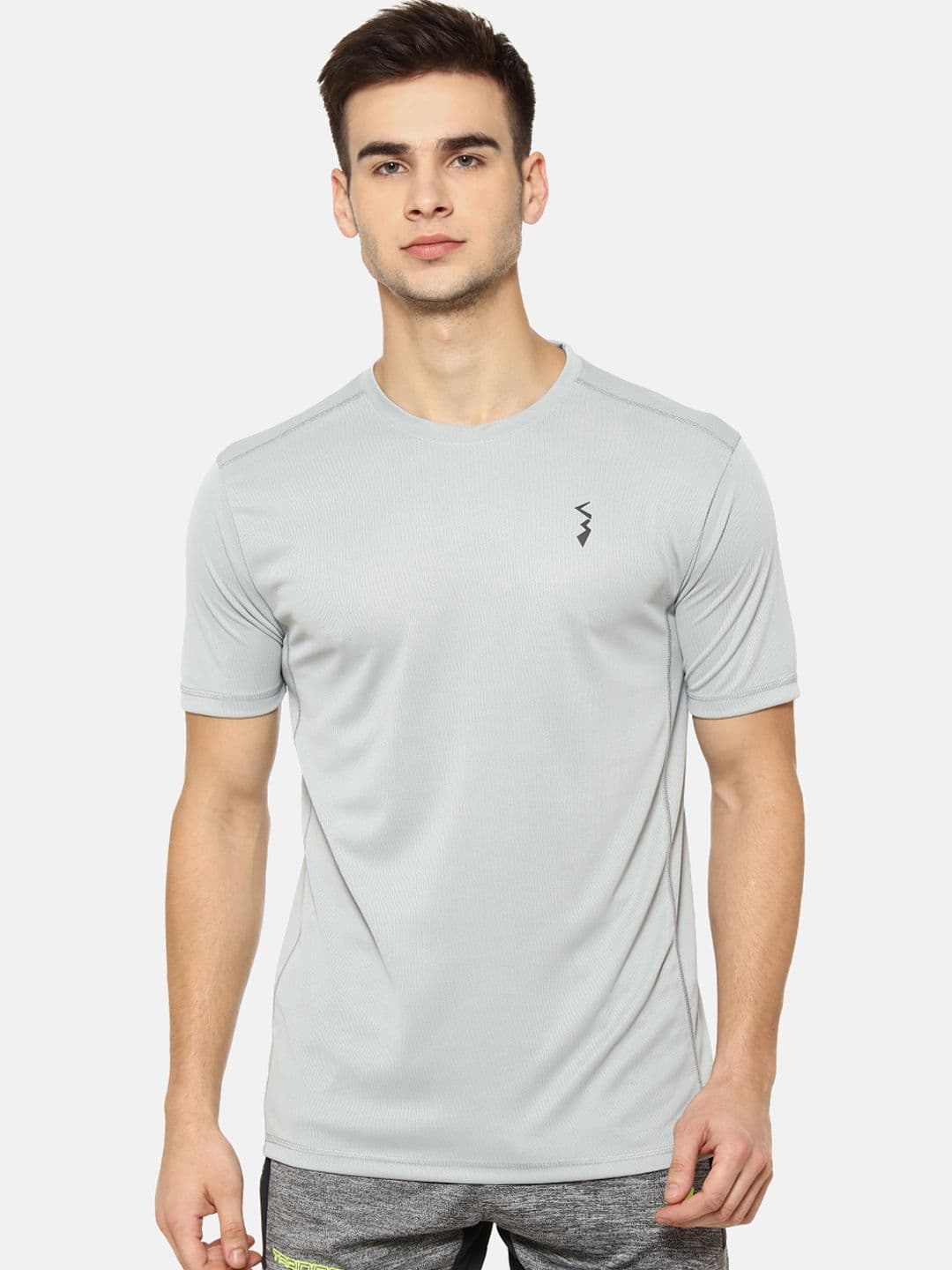 CAHOOT Men Grey Solid Round Neck T-shirt - view 1